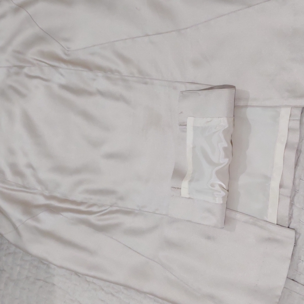 Champagne silk pencil skirt - Picture 2 of 3